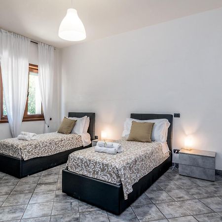 Villa Estia - Nel Cuore Della Valle D'Itria Cisternino Extérieur photo